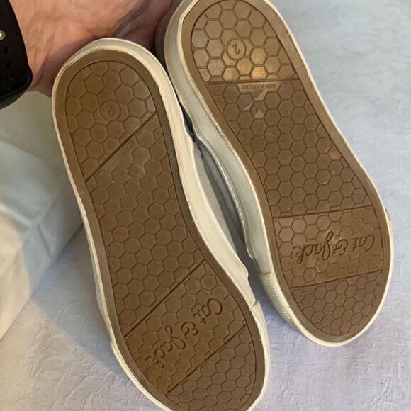 Cat & Jack Sneakers Kids Gray Size 2 - Picture 7 of 11